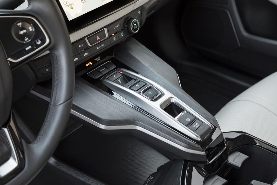Детали интерьера Honda Clarity Fuel Cell 2019 года  (NA) (фото 29 из 50)